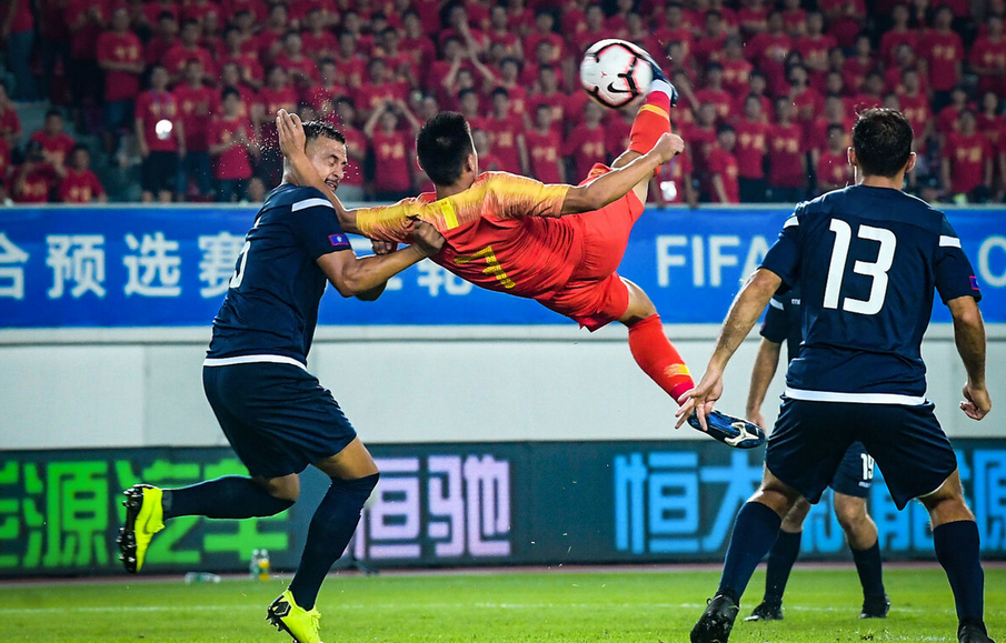 巴塞罗那窗口期战术微调；志在世预赛名次提升；目标明确；官宣口径保持一致的简单介绍-满冠体育下载