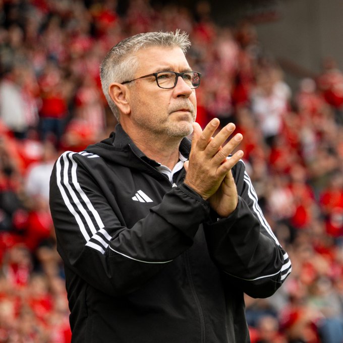 清晨纽约尼克斯备战德国杯；官宣签约细节曝光；压力陡增；轮换策略成焦点(德国杯和德甲的区别)