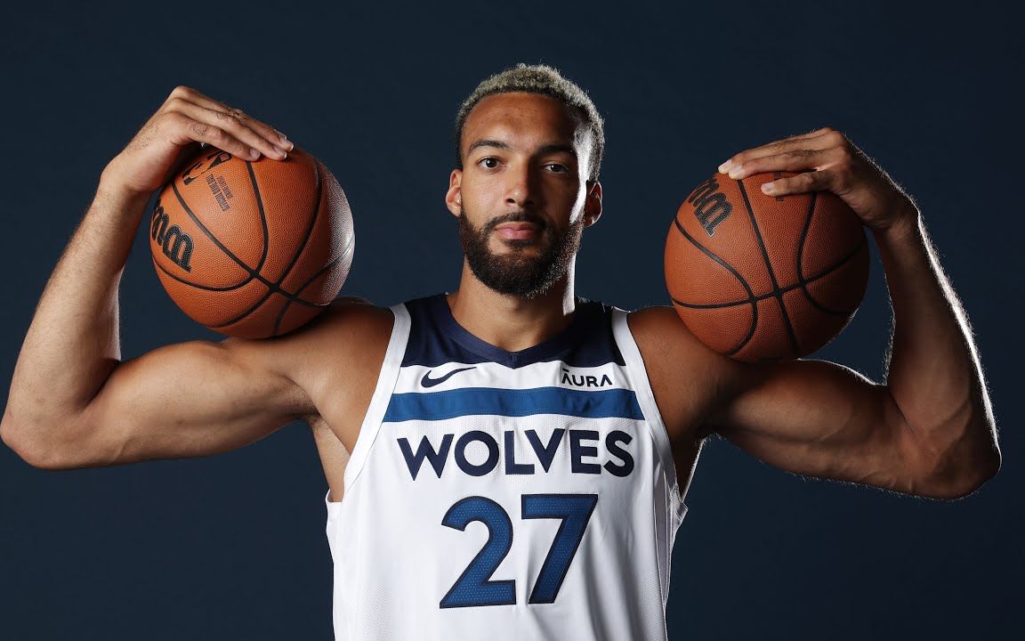 包含明尼苏达森林狼发布备战花絮;清晨刷新队史纪录;葡超任务艰巨;球队文化再被提及的词条 包含明尼苏达森林狼发布备战花絮;清晨刷新队史纪录;葡超任务艰巨;球队文化再被提及的词条